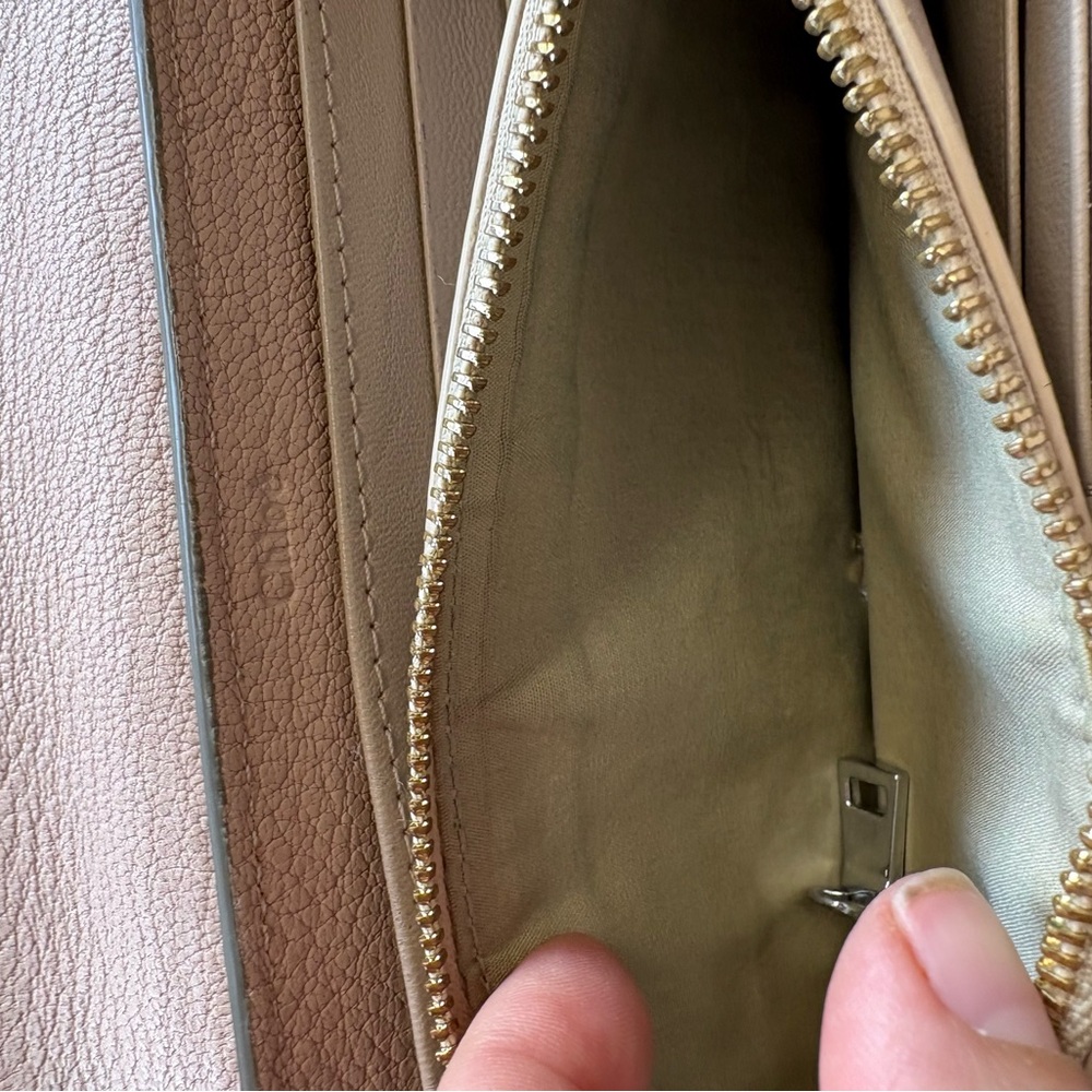 Chloe Drew Leather Long Wallet in Pink, Gold Hardware - Picture 11 of 14